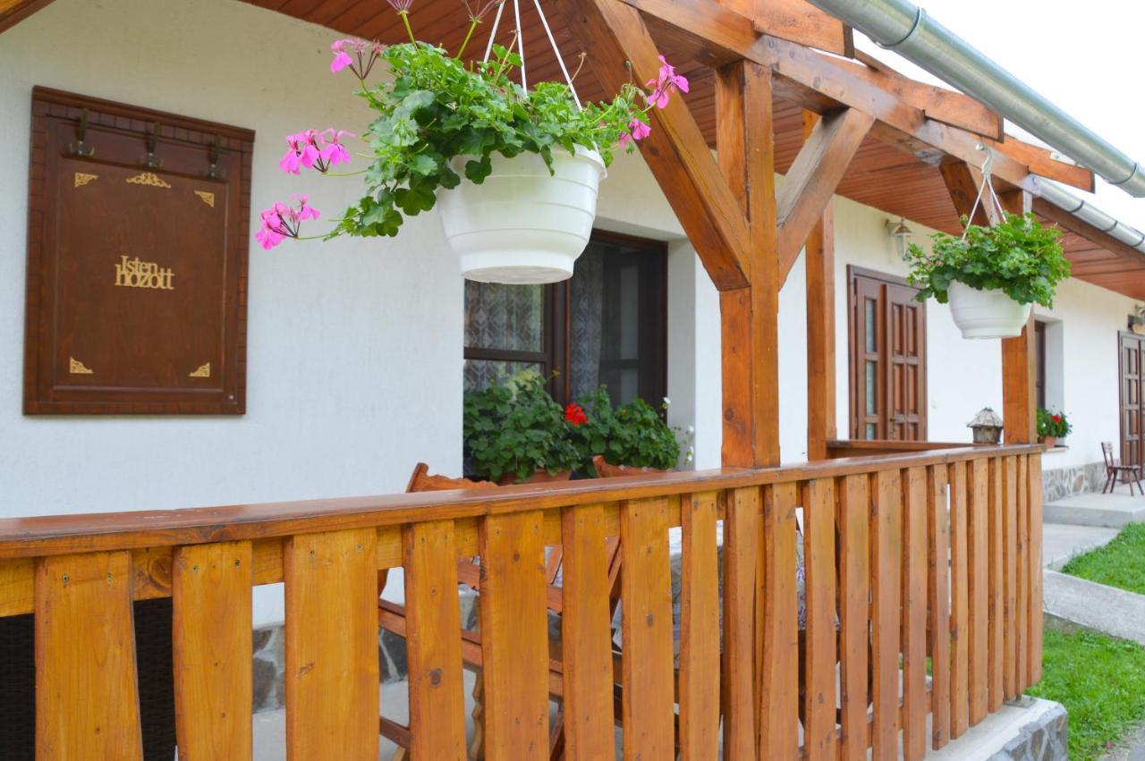 Kemences Vendeghaz Hotel Mikohaza Buitenkant foto