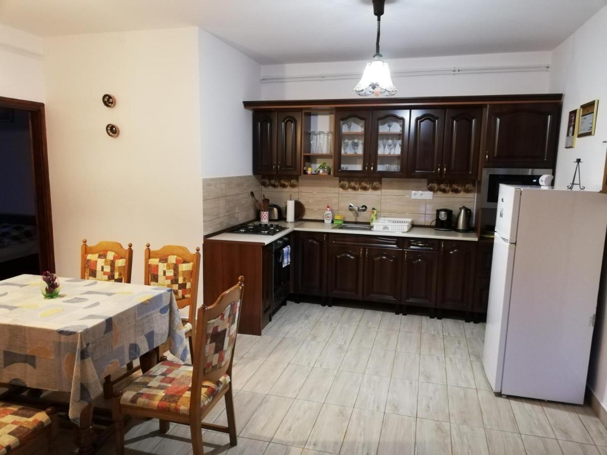 Kemences Vendeghaz Hotel Mikohaza Buitenkant foto
