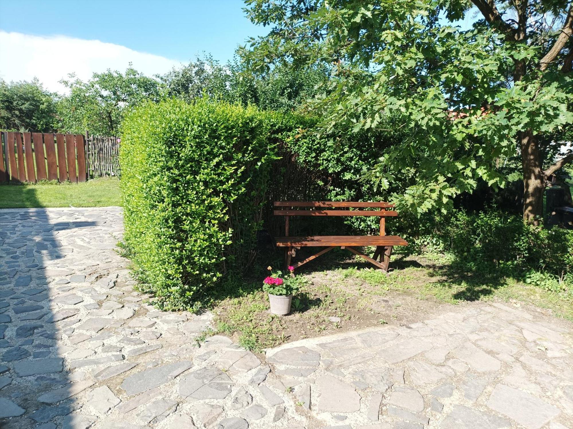 Kemences Vendeghaz Hotel Mikohaza Buitenkant foto