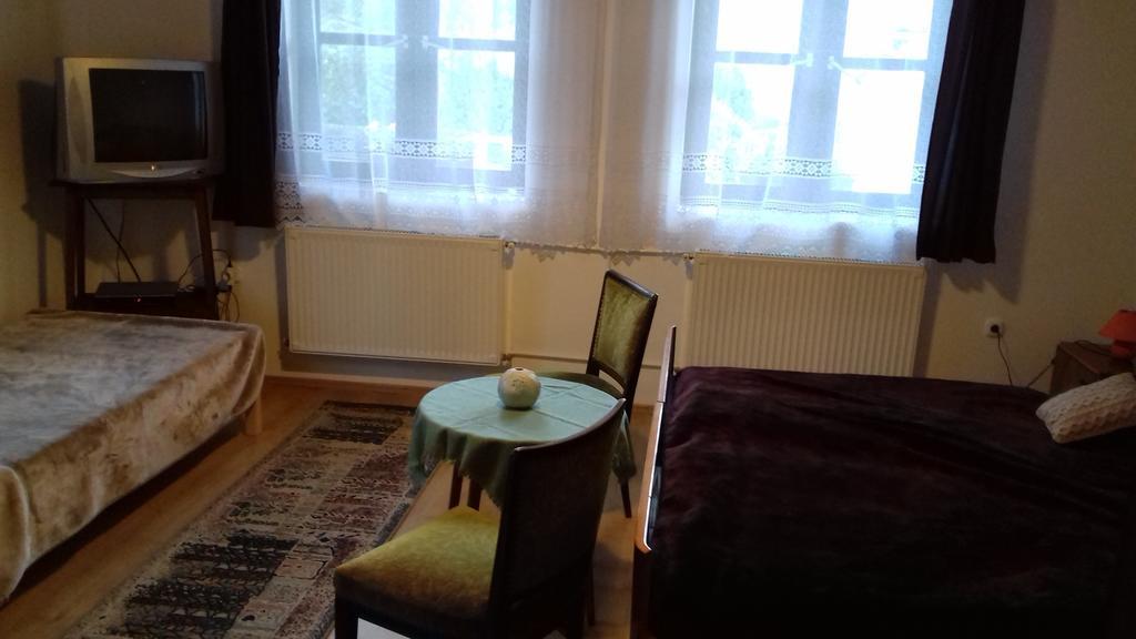 Kemences Vendeghaz Hotel Mikohaza Buitenkant foto